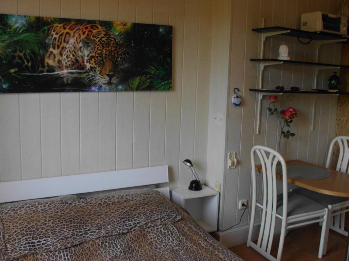 Lovely Apartment 2 Et Inkl Parkplatz Nach Verfuegbarkeit เอสเซน ภายนอก รูปภาพ